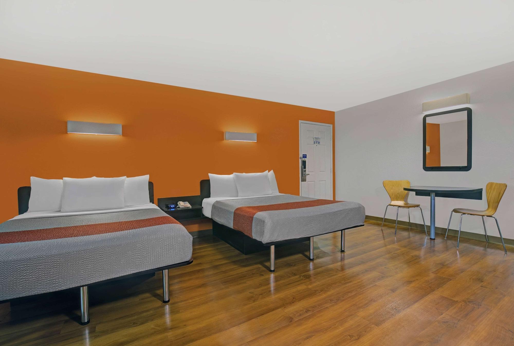 Motel 6-Marina, Ca - Monterey Εξωτερικό φωτογραφία
