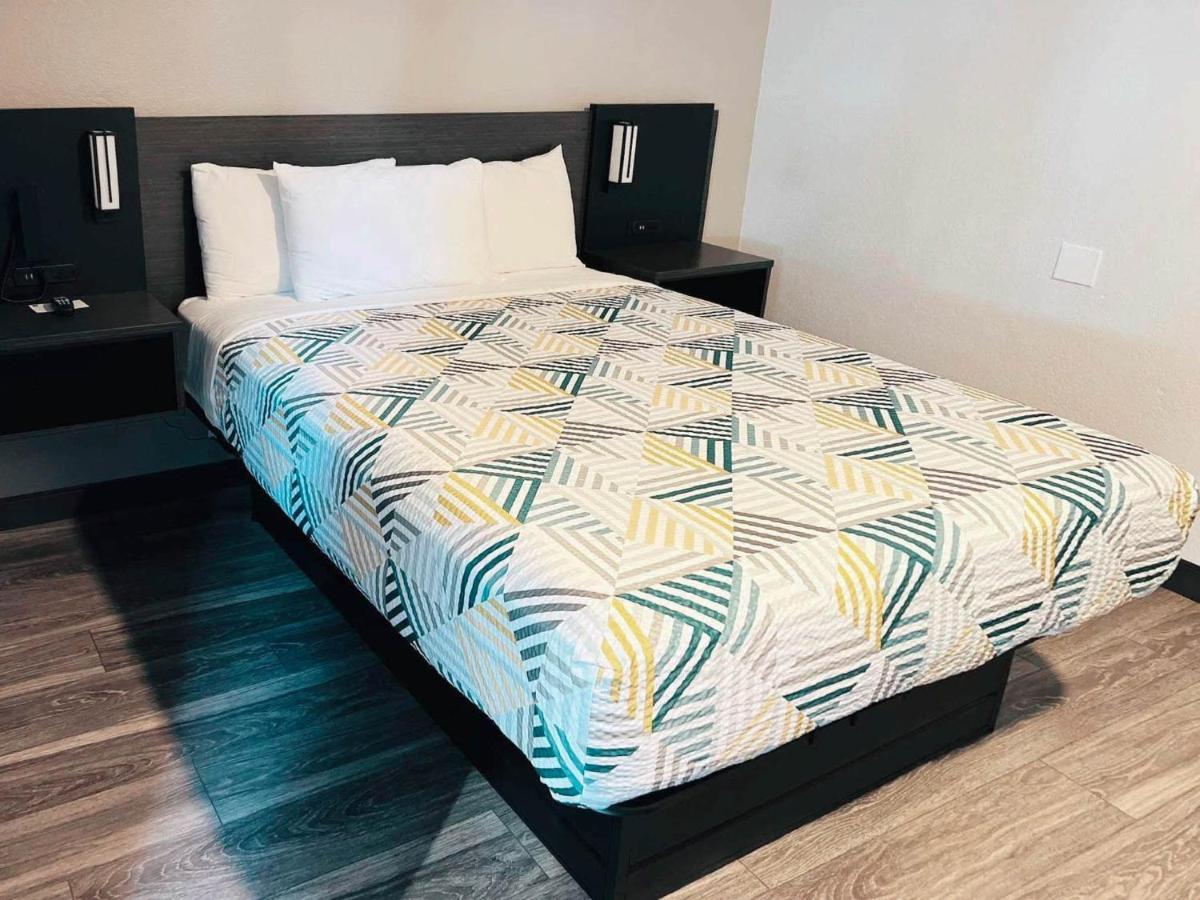 Motel 6-Marina, Ca - Monterey Εξωτερικό φωτογραφία