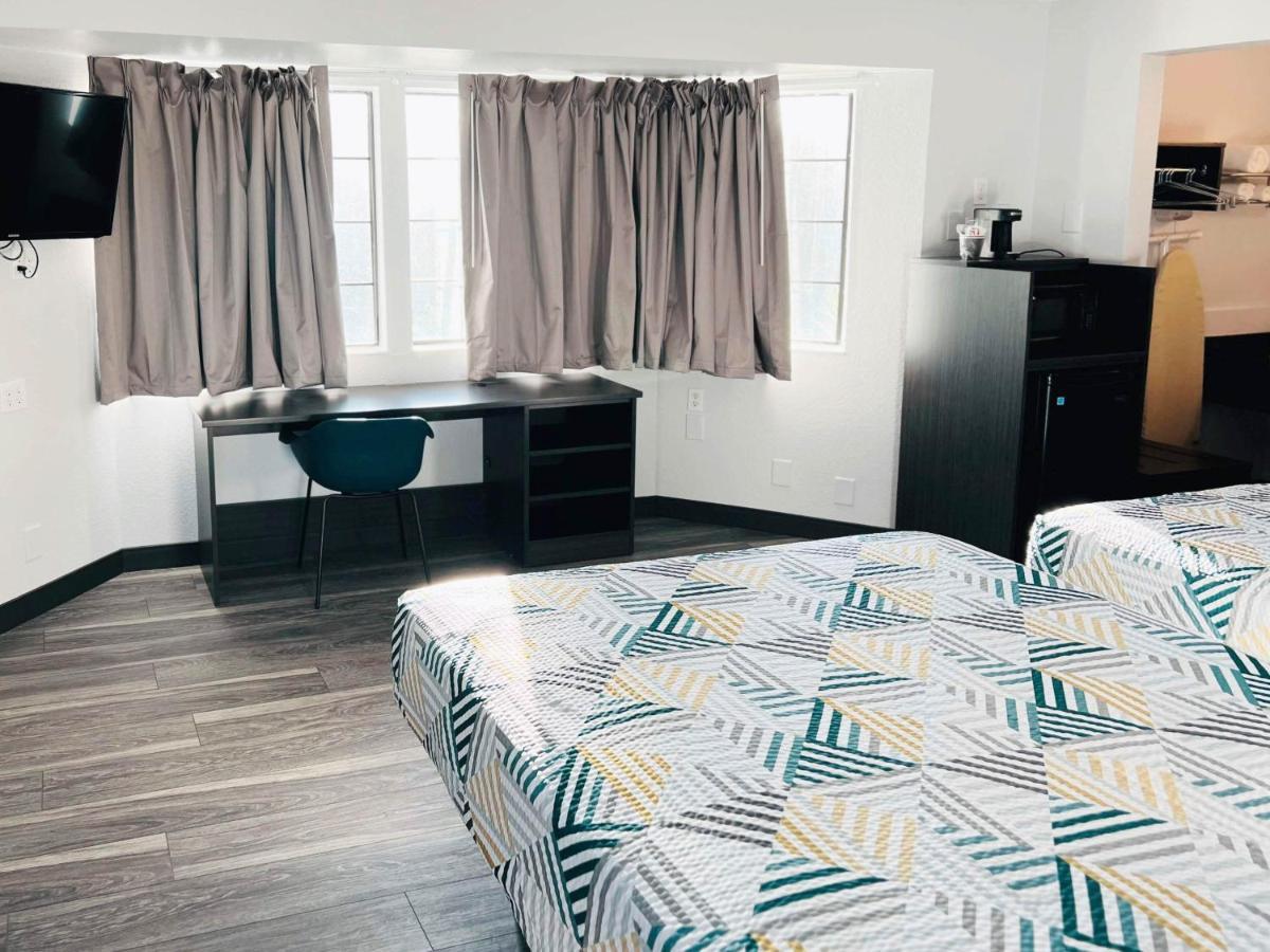 Motel 6-Marina, Ca - Monterey Εξωτερικό φωτογραφία