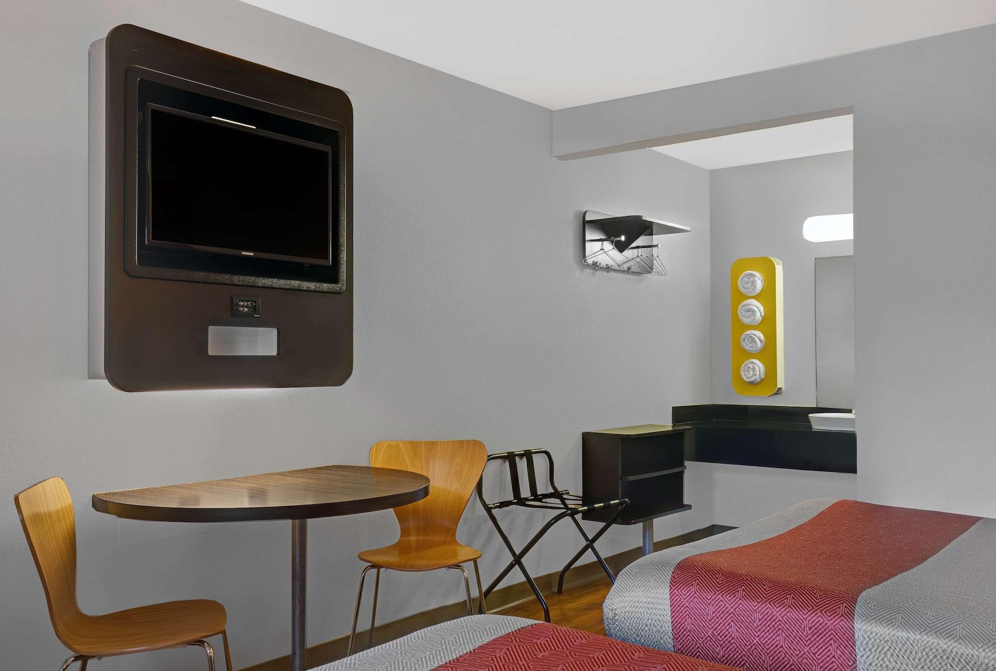 Motel 6-Marina, Ca - Monterey Εξωτερικό φωτογραφία